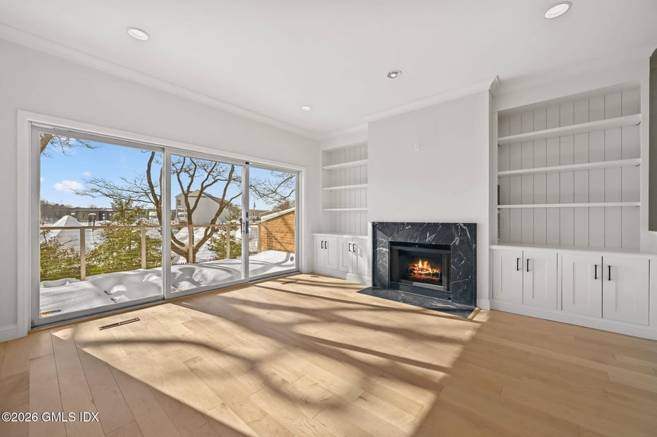 115 River Road 7 Photo 3