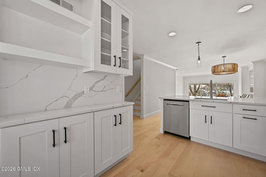 115 River Road 7 Photo 8