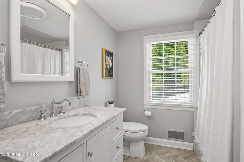 10 Verona Drive Photo 17