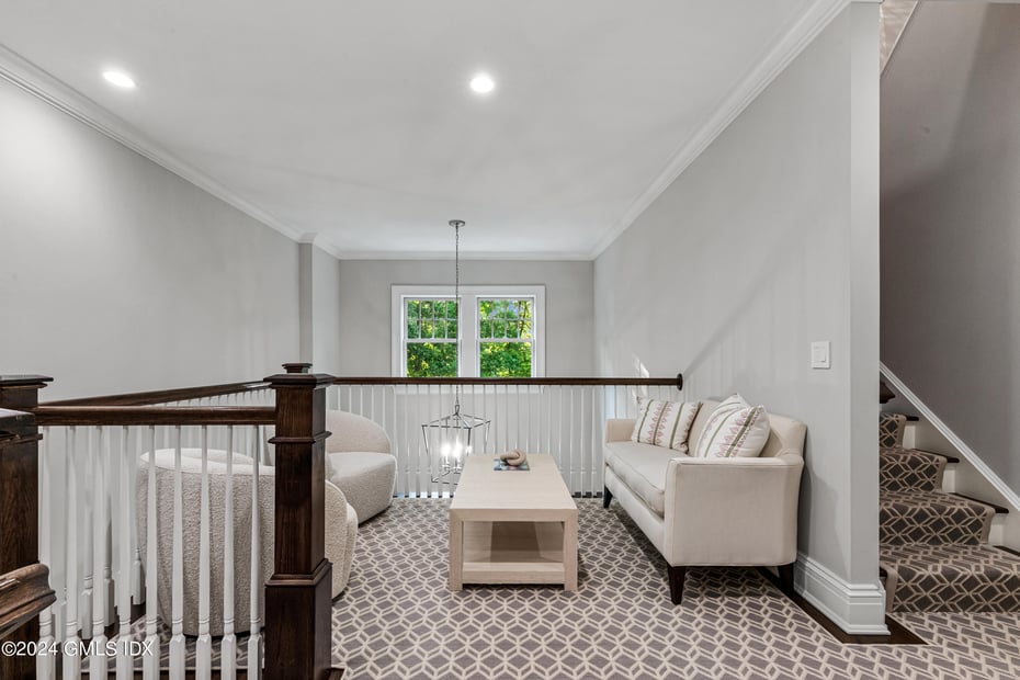 18 Cat Rock Road Photo 35