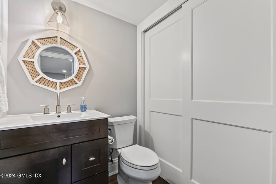 18 Cat Rock Road Photo 39