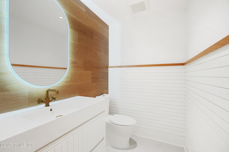 25 Dialstone Lane Photo 28