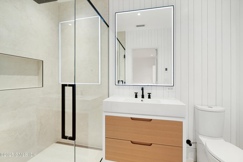 25 Dialstone Lane Photo 30