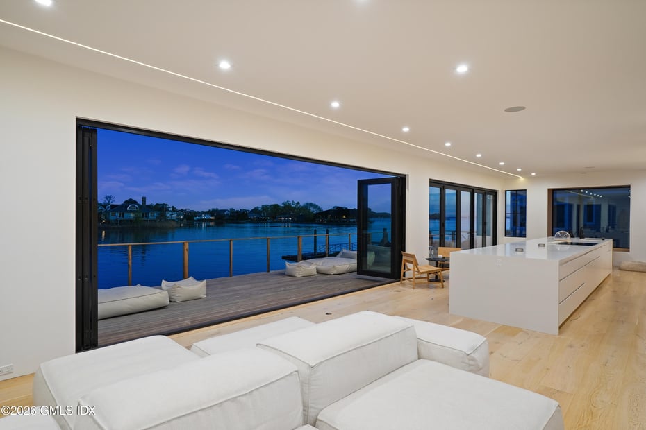 4 Little Cove Lane Photo 8