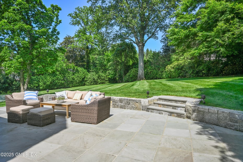 26 Glen Avon Drive Photo 49