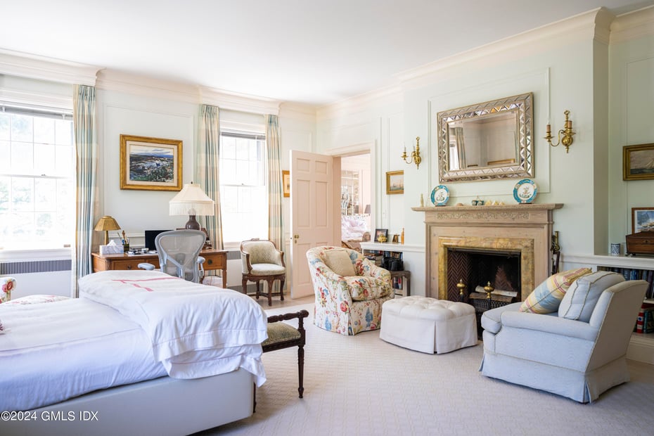 10 Cliffdale Road Photo 20