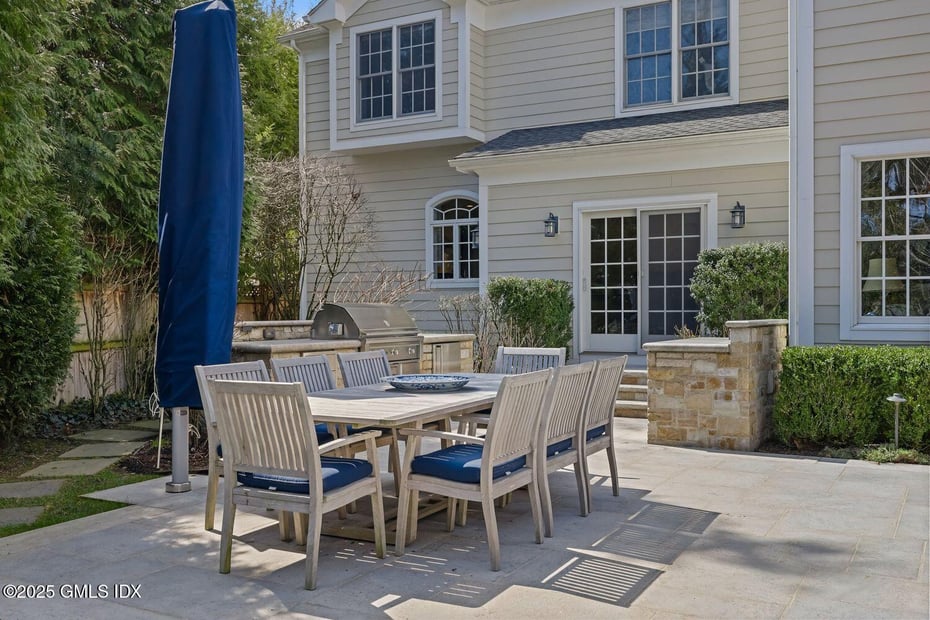 46 Park Avenue Photo 35