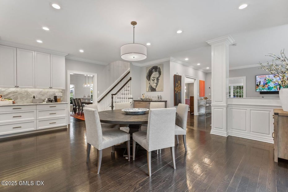 46 Park Avenue Photo 11