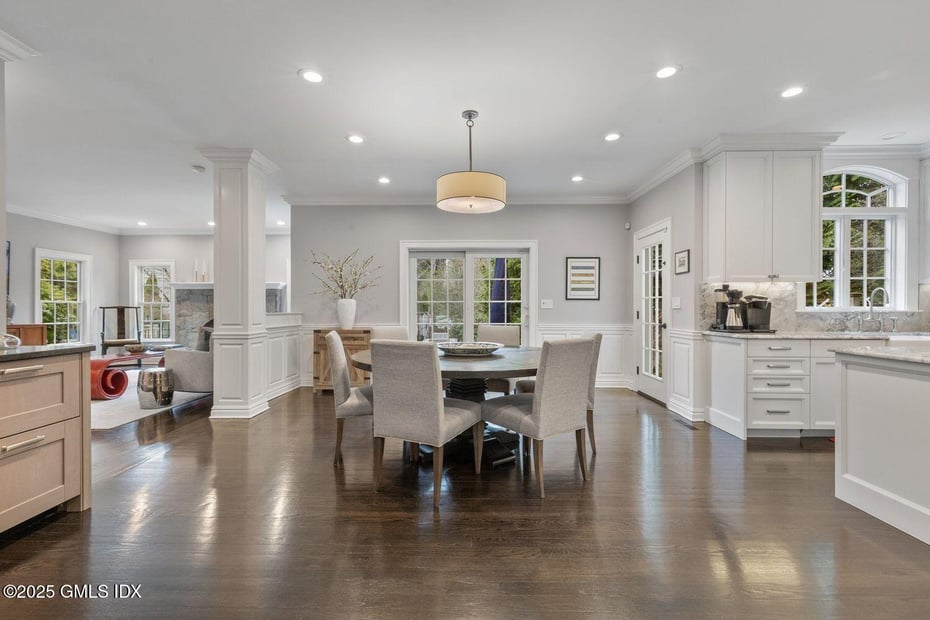 46 Park Avenue Photo 10