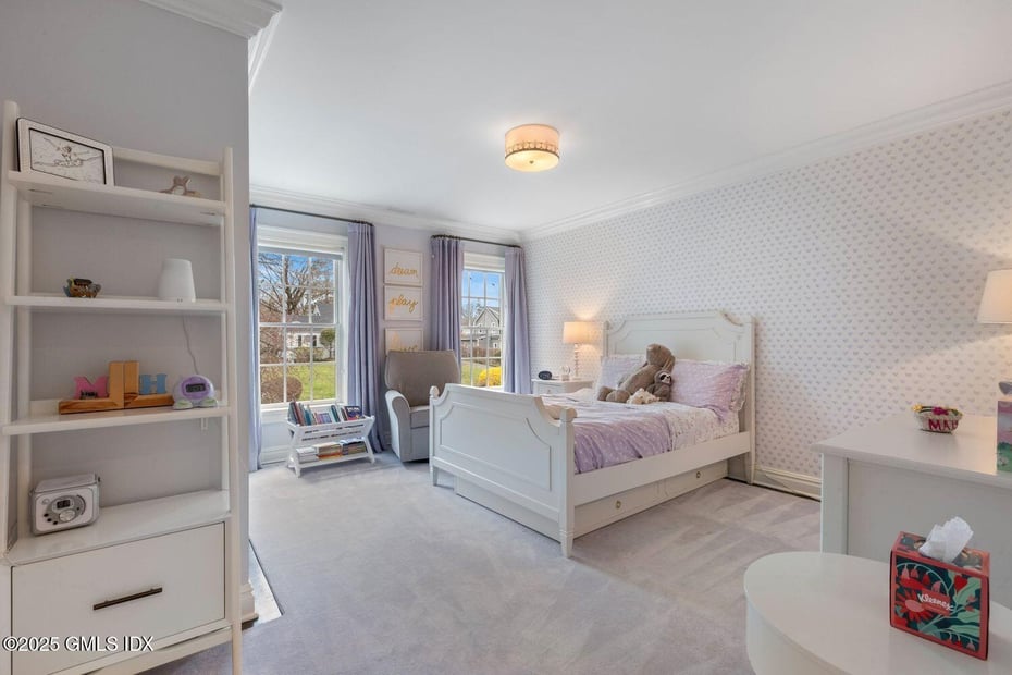 46 Park Avenue Photo 25