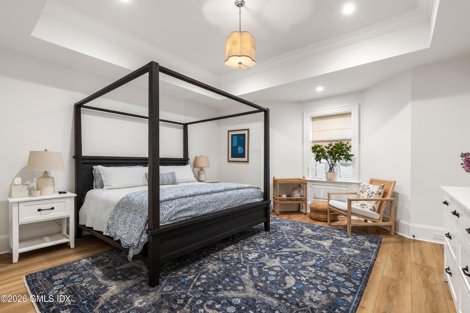 247 Riverside Avenue Photo 35