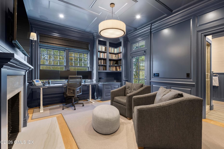 247 Riverside Avenue Photo 15