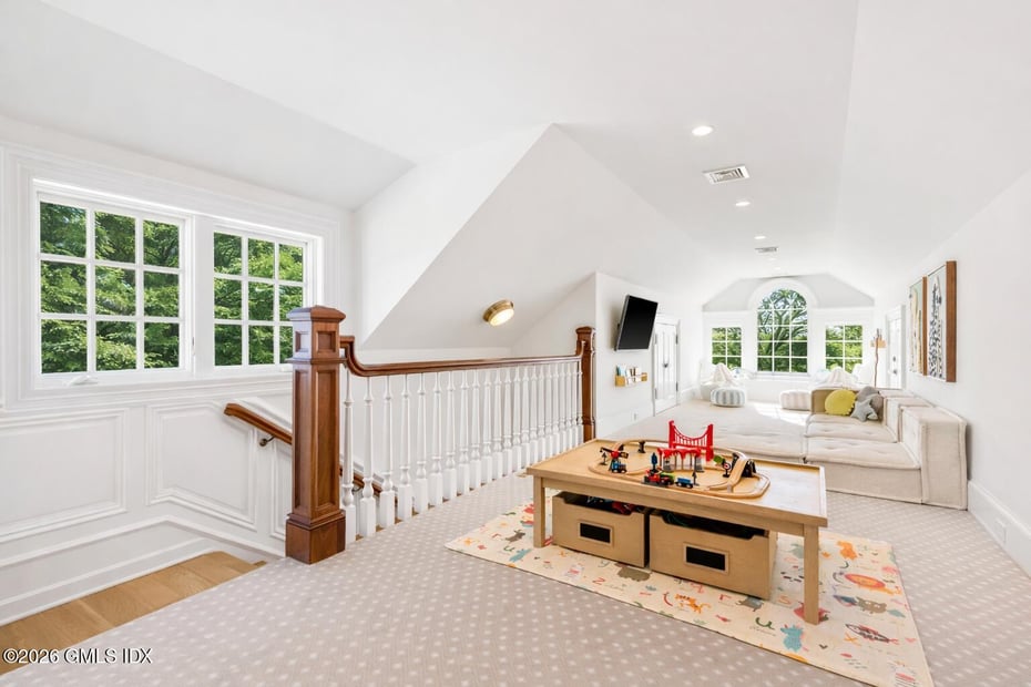 247 Riverside Avenue Photo 28