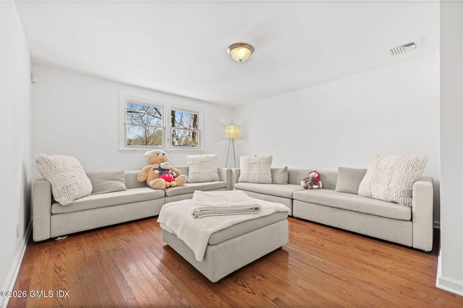 52 Valleywood Road Photo 16