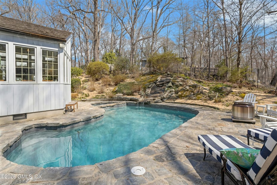 29 Old Stone Bridge Road Photo 40