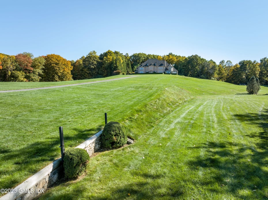7 Equestrian Ridge Photo 15