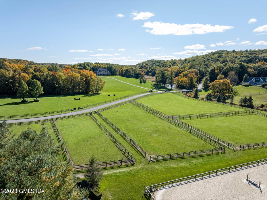 7 Equestrian Ridge Photo 7
