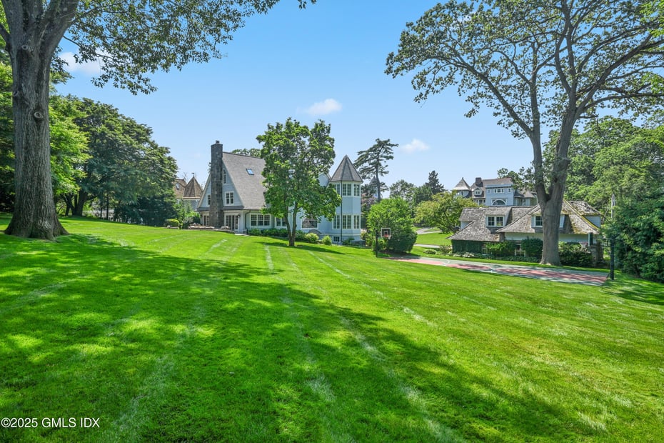 26 Glen Avon Drive Photo 46