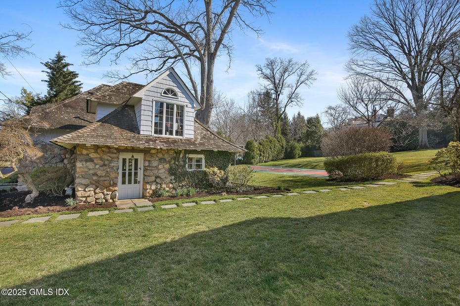 26 Glen Avon Drive Photo 52