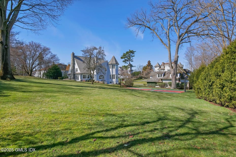 26 Glen Avon Drive Photo 50