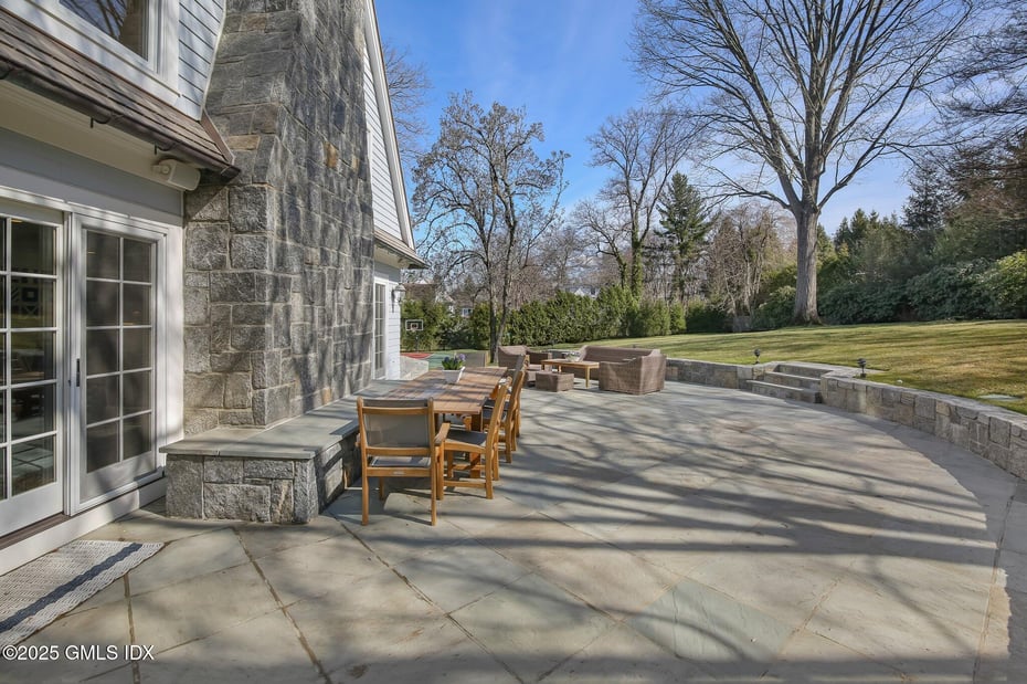 26 Glen Avon Drive Photo 46