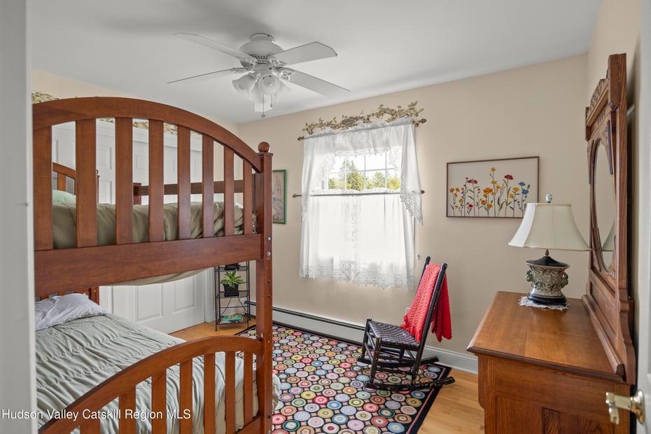 10 James Lane Photo 19