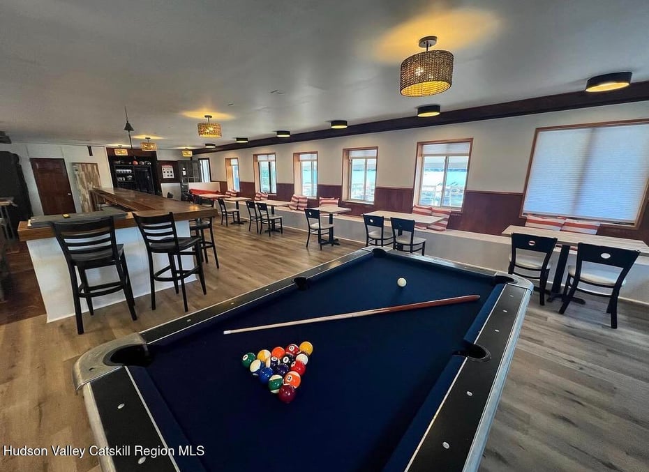 351 Lakeview Road Photo 3