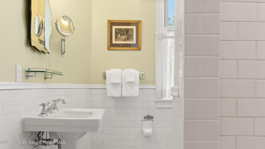 4317 Ny-23 Photo 35