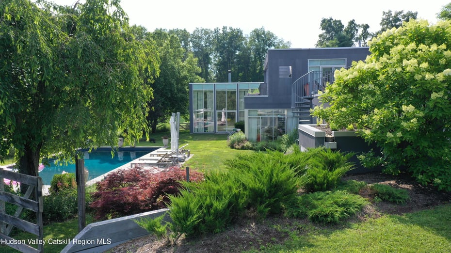 211 Mitchell Street Photo 36