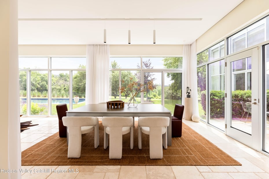 211 Mitchell Street Photo 18