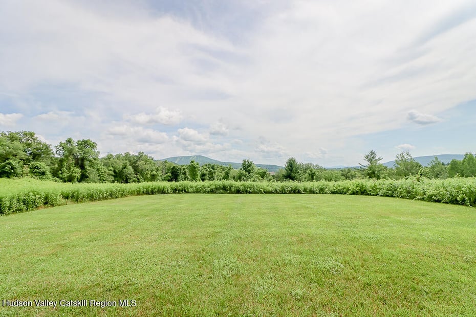 211 Mitchell Street Photo 45