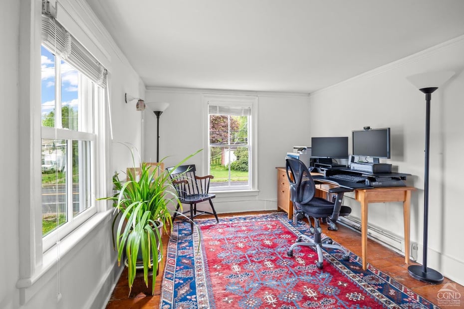 32 Albany Ave Photo 23
