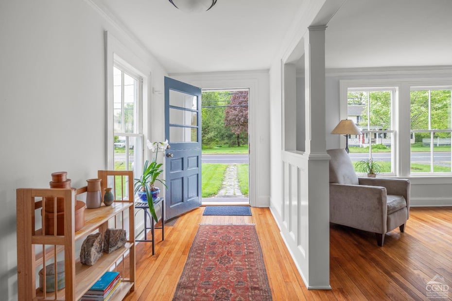 32 Albany Ave Photo 12