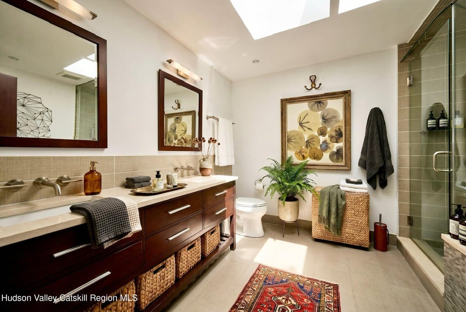33 Ford Road Photo 22