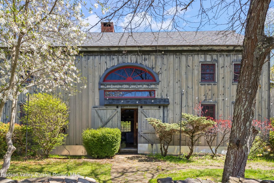 455 Post Hill Road Photo 4