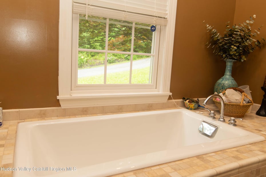 35 Whitetail Trace Photo 25