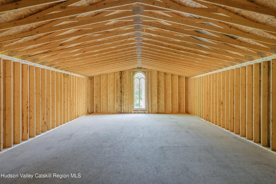 6 Broad Street Photo 4