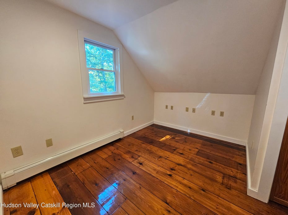 861 Snydertown Road Photo 23