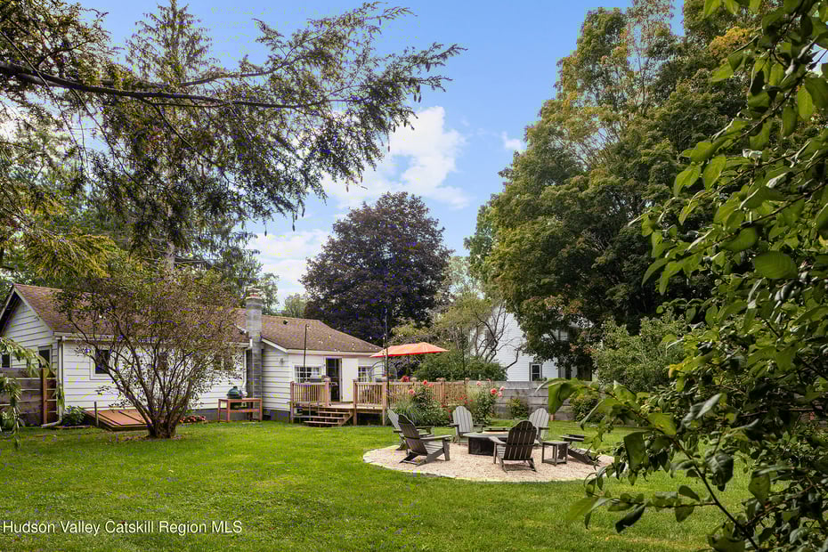 25 Miles Road Photo 13