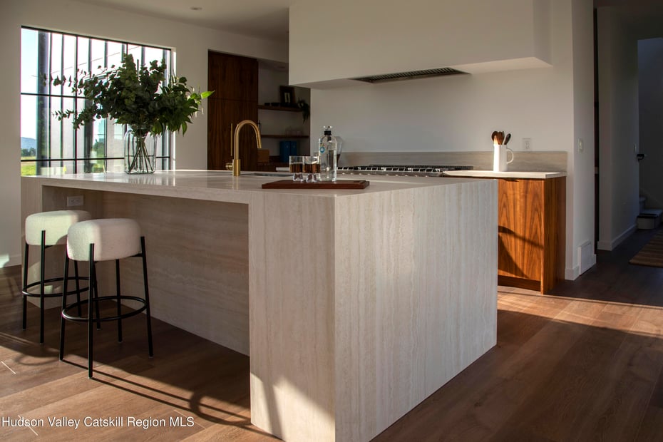 110 Mansfield Road Photo 15