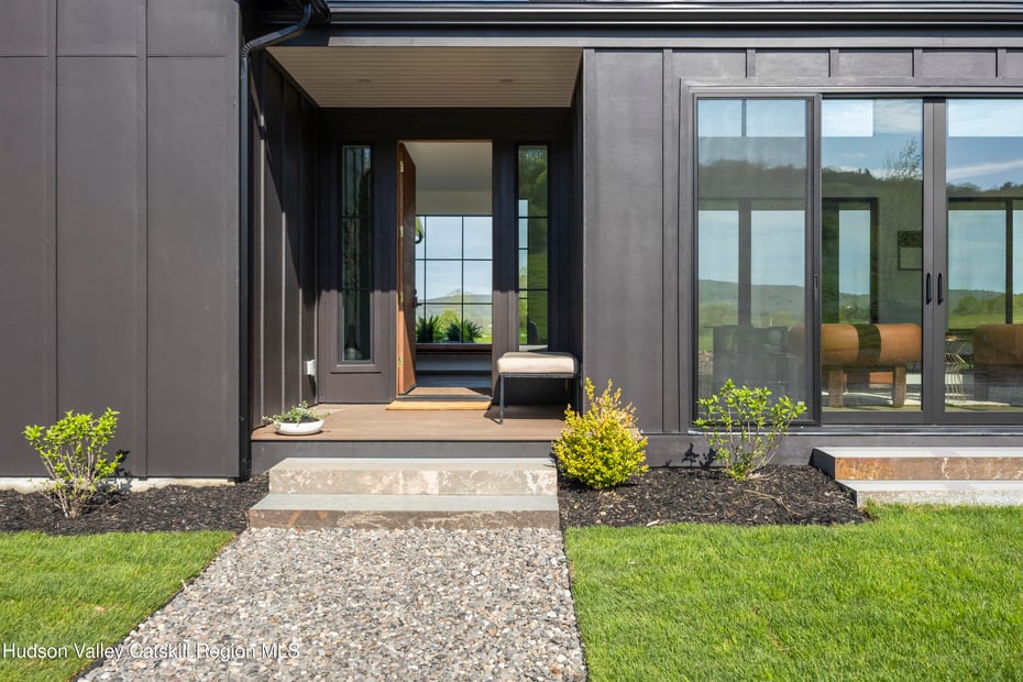 110 Mansfield Road Photo 4