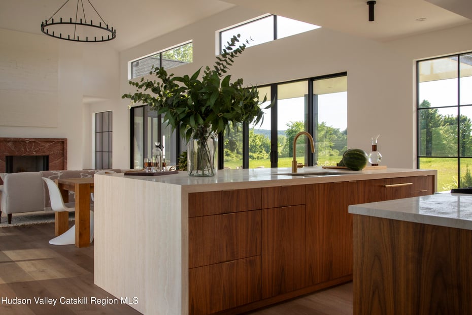 110 Mansfield Road Photo 17
