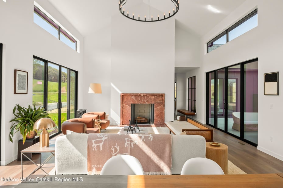 110 Mansfield Road Photo 13