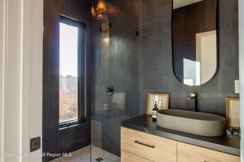 490 Old Route 82 Photo 21