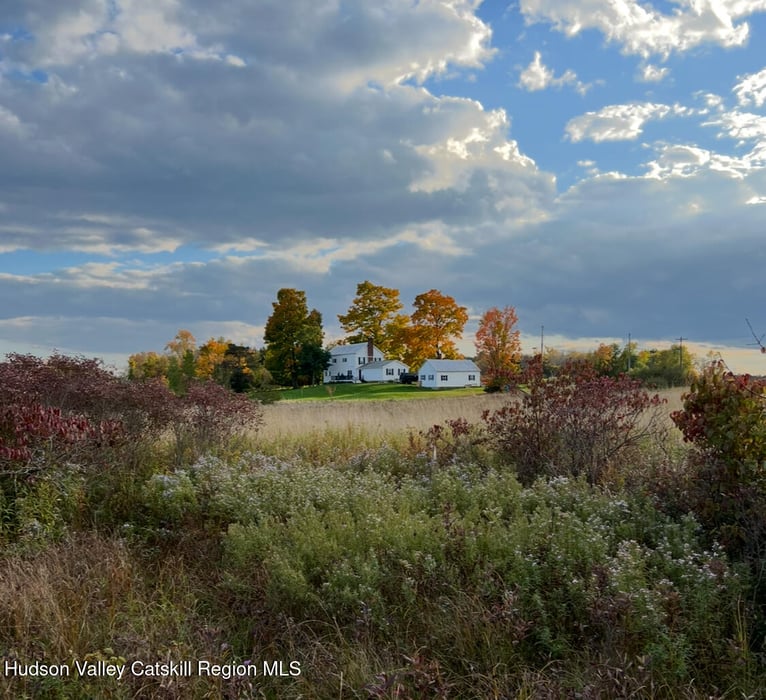 4 Lower Post Road Photo 1