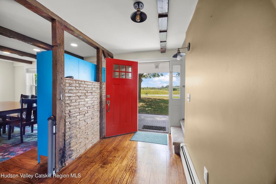 4 Lower Post Road Photo 6