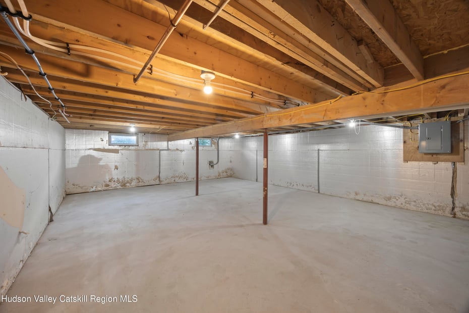 4 Lower Post Road Photo 28