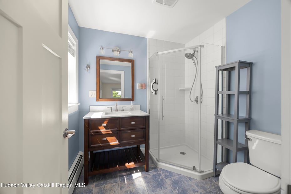 4 Lower Post Road Photo 25