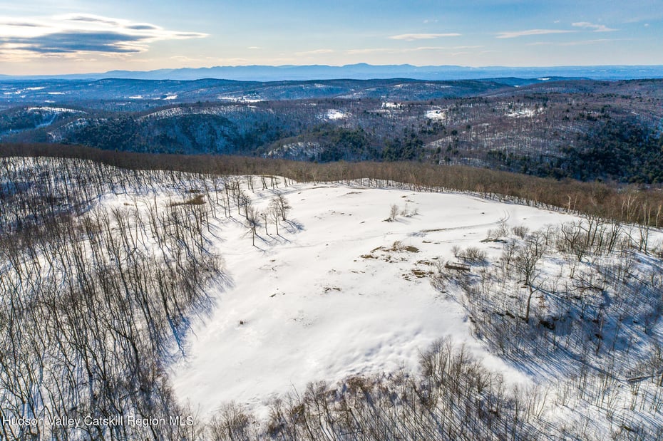 890 Bald Mountain Road Photo 4