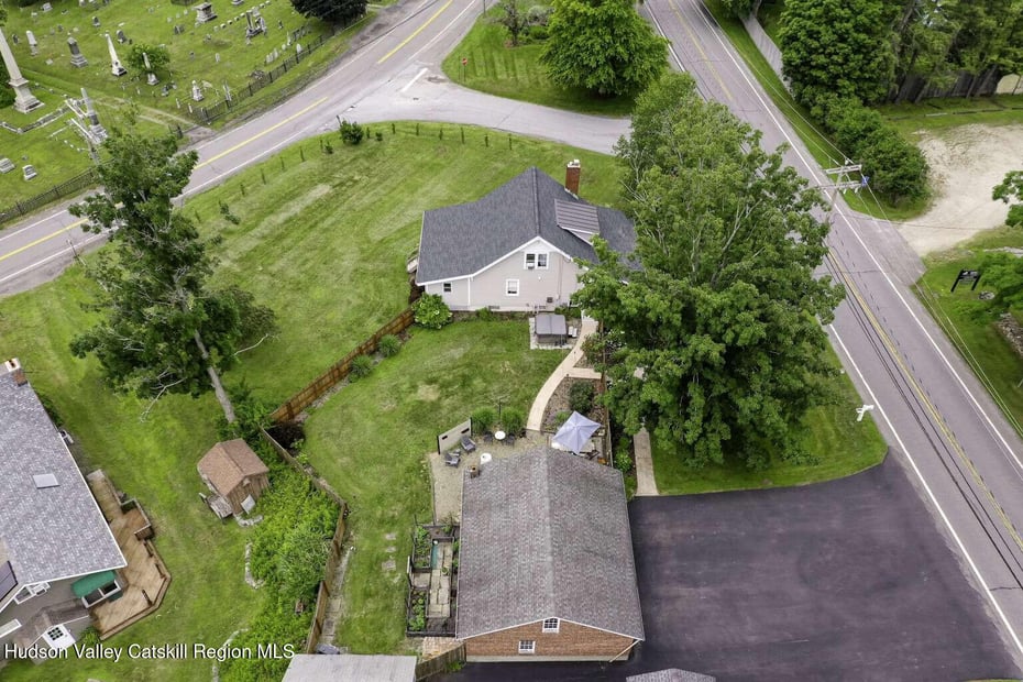 797 State Route 203 Photo 24